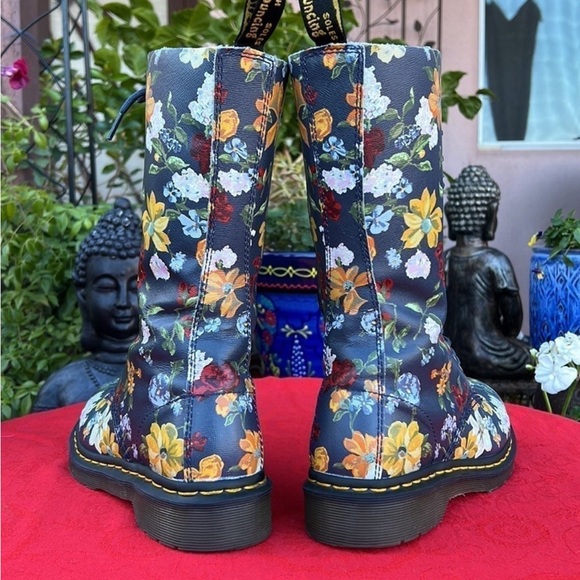 Dr. Martens Slate Gray Blue Floral Tall 14 Eye Lace Up Darcy Boots - Picture 8 of 11